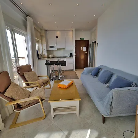 317 Skol Apartment